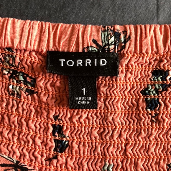 👗Torrid dress 👗 - Picture 3 of 6